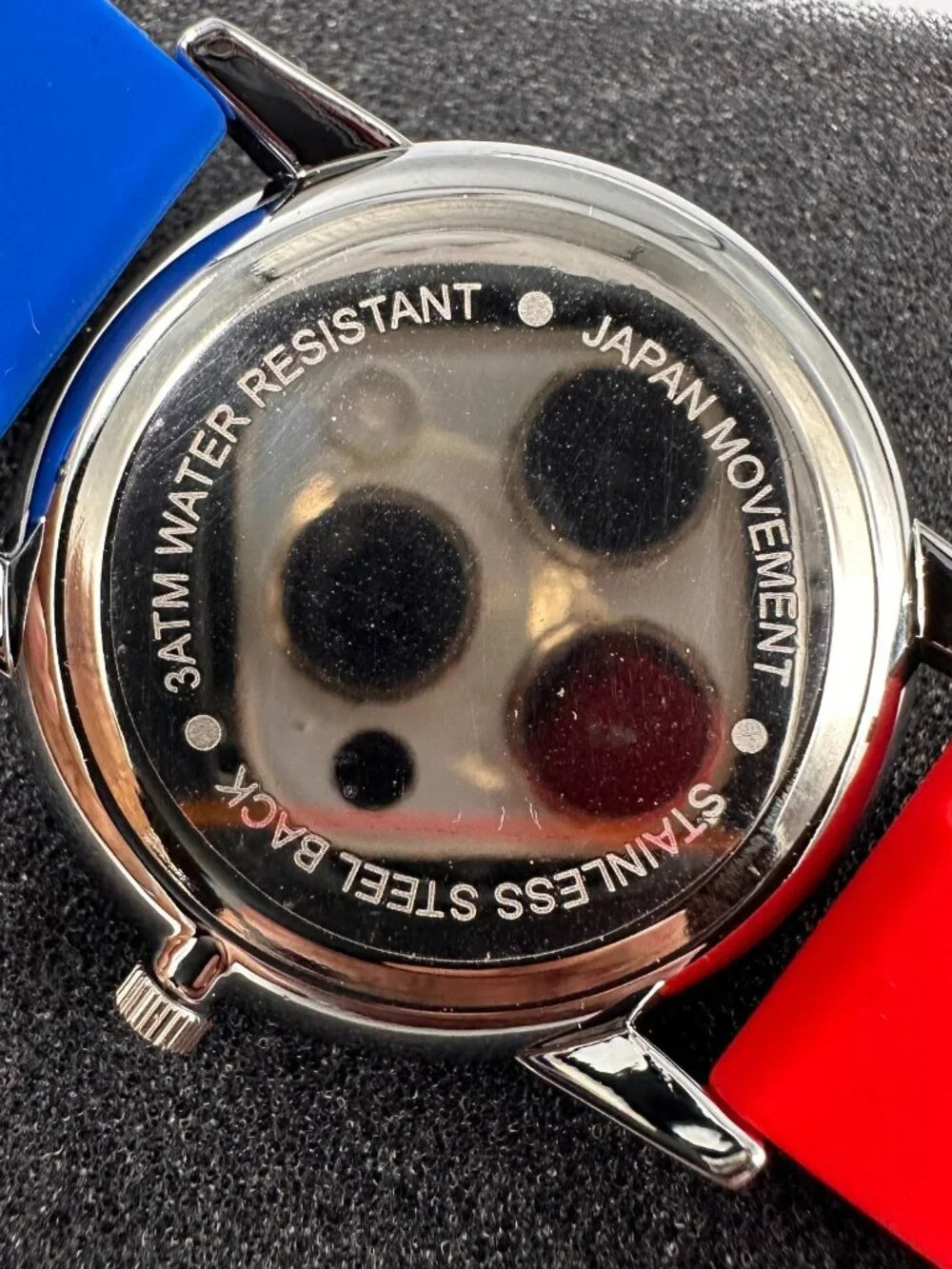 Patriotic Women Watch Silver Tone Red White Stars Stripes Band New Battery